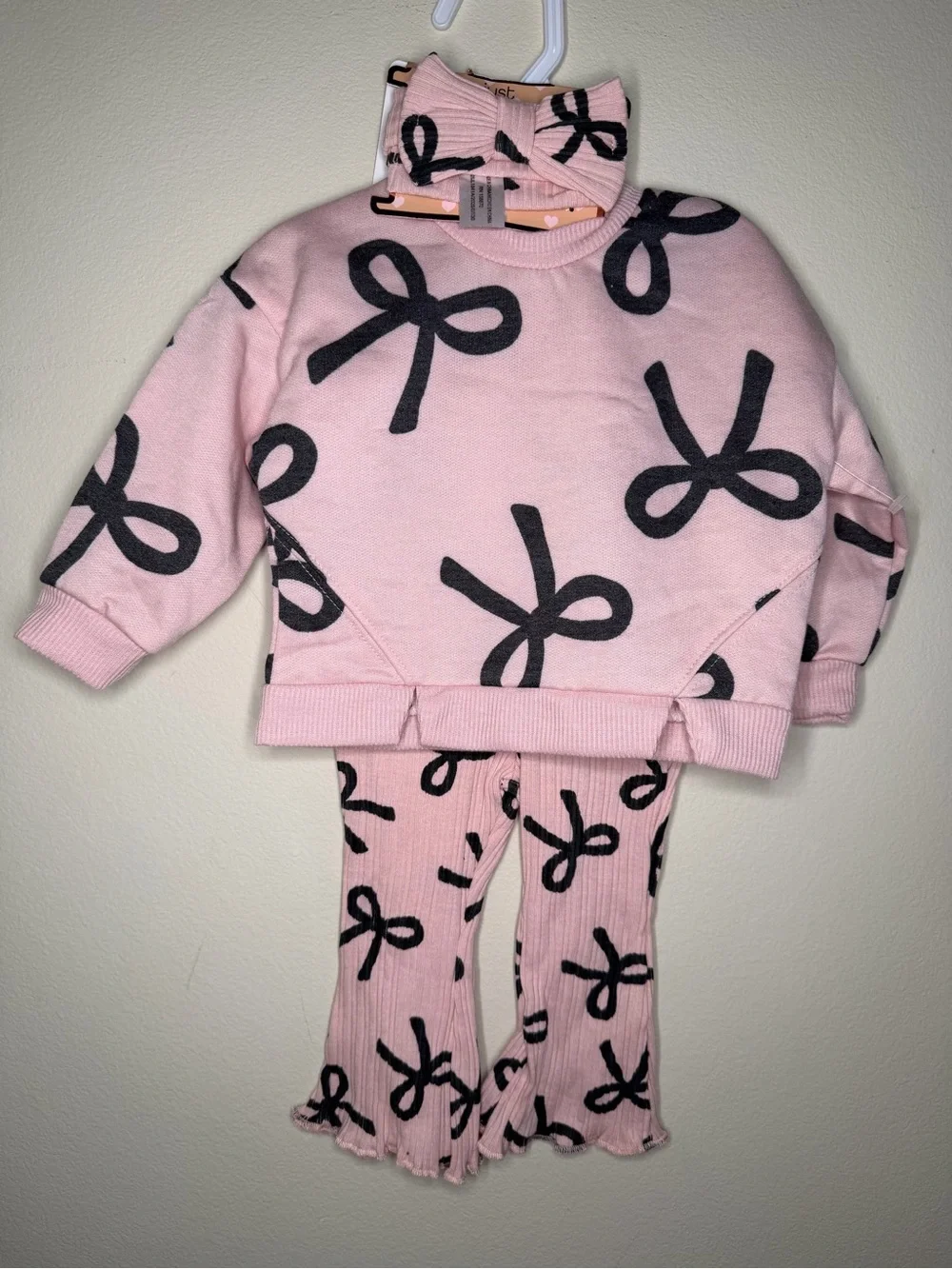 Kids Pink Bow-Print Pajama Set - Cozy Long Sleeve Top & Ribbed Pants